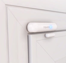 Load image into Gallery viewer, FIBARO FGBHDW-002 Apple HomeKit Door/Window Sensor