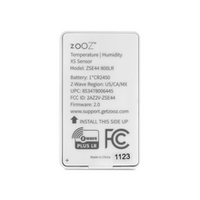 Load image into Gallery viewer, Zooz ZSE44 800 Series Z-Wave  Long Range XS Temperature | Humidity Sensor
